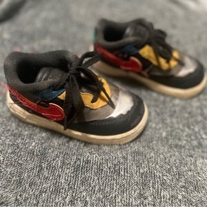 Nike Air Force 1 Black History Month QS Size 7C Shoes Grey Red CV2416-001